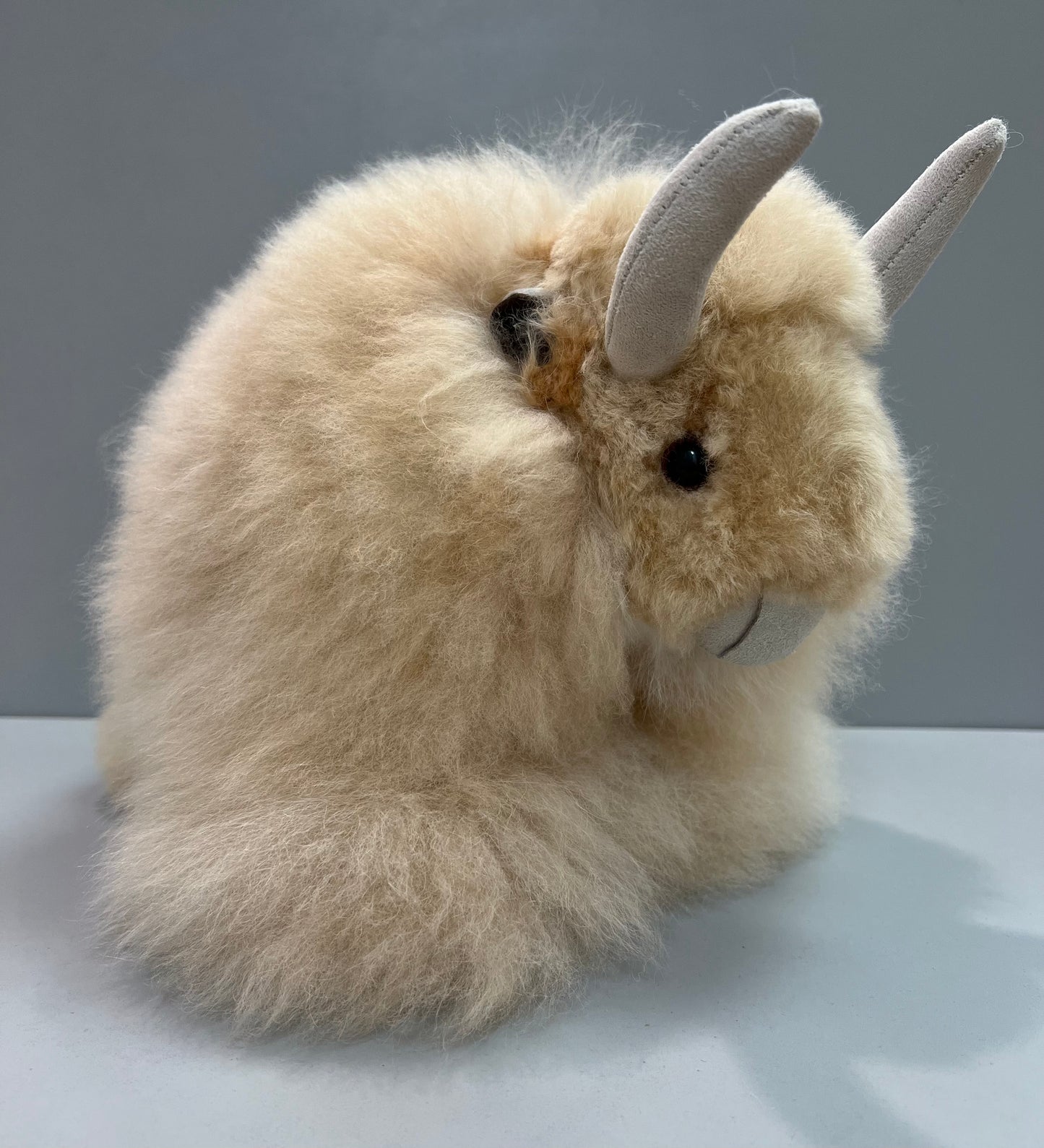 Natural-Blond Alpaca Wool Bison